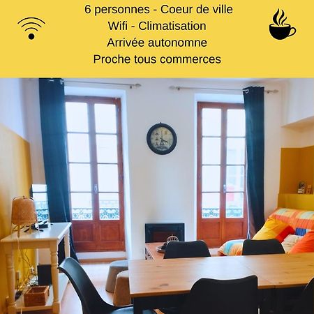 Appartement En Plein Centre. Carpentras Bagian luar foto
